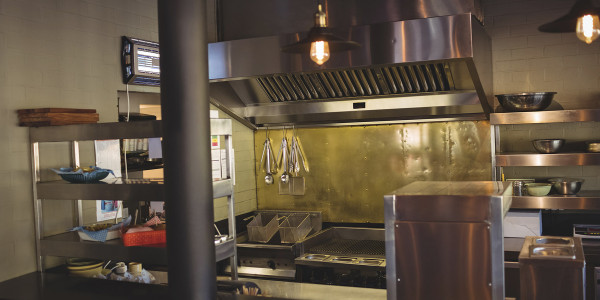 Limpiezas de Conductos de Extracción y Ventilación Las Labores · Cocina de Pizzerías