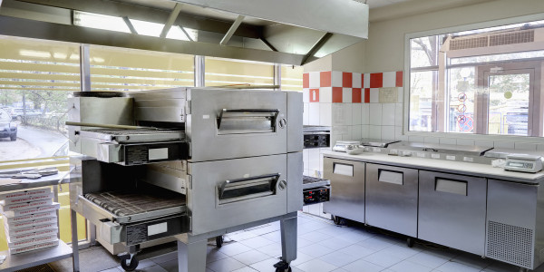 Limpiezas de Conductos de Extracción y Ventilación Ruidera · Cocina de Residencias